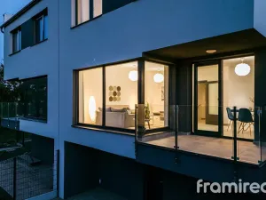 Prodej rodinného domu, Holubice, 179 m2