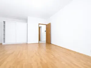 Pronájem bytu 2+kk, Praha, 40 m2