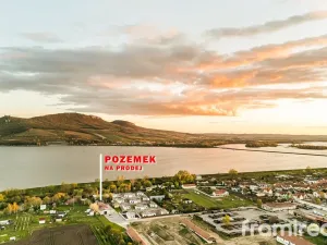 Prodej komerčního pozemku, Strachotín, 2851 m2