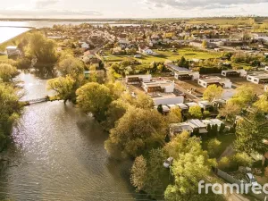 Prodej komerčního pozemku, Strachotín, 2851 m2