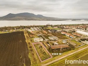 Prodej komerčního pozemku, Strachotín, 2465 m2