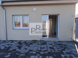 Prodej bytu 2+kk, Hevlín, 56 m2