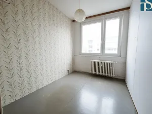 Prodej bytu 3+1, Praha - Podolí, Kaplická, 63 m2