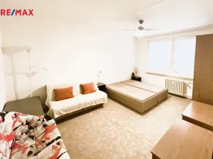 Pronájem bytu 1+1, Hradec Králové - Třebeš, Milady Horákové, 37 m2