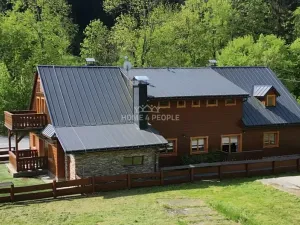 Prodej bytu 4+kk, Velké Karlovice, 135 m2