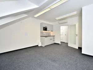 Pronájem kanceláře, Praha - Malá Chuchle, Zbraslavská, 87 m2