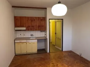 Pronájem bytu 1+kk, Praha - Braník, Vavřenova, 28 m2