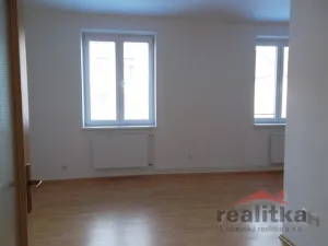 Pronájem bytu 2+kk, Opava - Předměstí, Pekařská, 64 m2