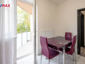 Pronájem bytu 3+1, Karlovy Vary - Doubí, Spálená, 83 m2