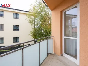 Pronájem bytu 3+1, Karlovy Vary - Doubí, Spálená, 83 m2