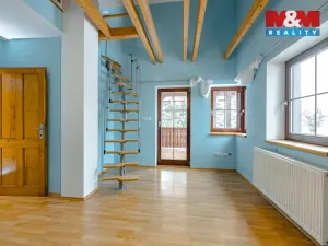 Prodej rodinného domu, Deštné v Orlických horách, 400 m2