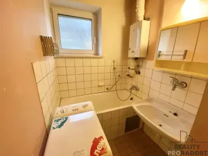 Prodej bytu 3+1, Olomouc, Na Vozovce, 65 m2