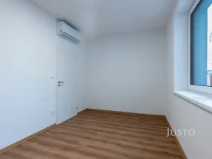 Pronájem bytu 2+kk, Staré Město, Hradišťská, 55 m2