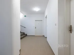 Pronájem bytu 2+kk, Staré Město, Hradišťská, 55 m2