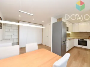 Prodej bytu 2+kk, Praha - Stodůlky, Bellušova, 64 m2