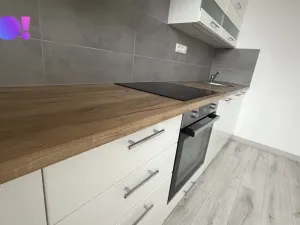 Pronájem bytu 2+1, Český Těšín, Polní, 43 m2