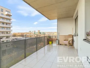 Prodej bytu 3+kk, Praha - Strašnice, Zvěřinova, 98 m2