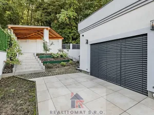 Prodej bytu 4+kk, Praha - Komořany, Pod lesem, 127 m2