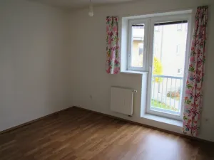 Pronájem bytu 3+kk, Praha - Vinoř, Velkoosecká, 62 m2