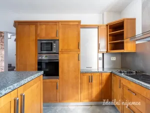 Pronájem bytu 4+kk, Praha - Satalice, Kemrova, 141 m2