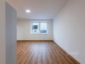 Pronájem bytu 2+kk, Staré Město, Hradišťská, 55 m2