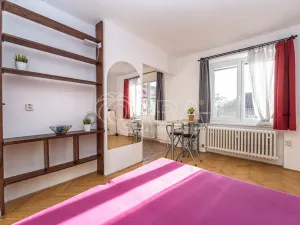 Pronájem bytu 1+1, Praha - Strašnice, U kombinátu, 30 m2