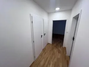 Prodej bytu 2+kk, Praha - Bubeneč, Národní obrany, 55 m2