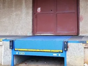 Pronájem skladu, Úvaly, 400 m2