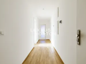 Prodej bytu 3+kk, Praha - Žižkov, Biskupcova, 98 m2