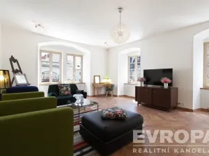 Pronájem bytu 3+1, Plzeň - Vnitřní Město, Bezručova, 95 m2