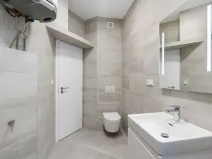 Prodej bytu 2+1, Praha - Libeň, Na stráži, 48 m2