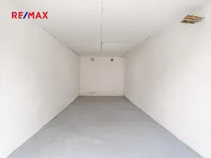 Prodej garáže, Praha - Břevnov, 18 m2