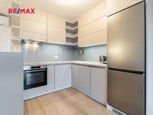 Pronájem bytu 2+kk, Praha - Břevnov, Radimova, 64 m2