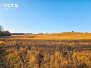Prodej louky, Plzeň - Malesice, 106411 m2