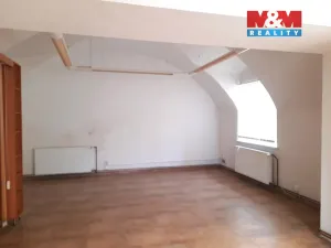 Pronájem skladu, Lešná, 220 m2
