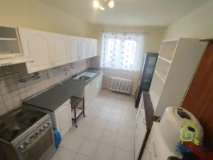 Prodej bytu 2+1, Březová, Hlavní, 55 m2