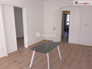 Pronájem bytu 3+1, Karlovy Vary - Rybáře, Sokolovská, 93 m2