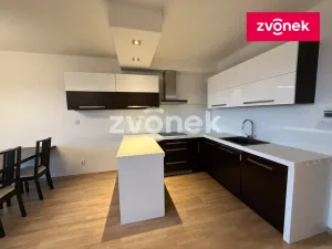 Pronájem bytu 2+kk, Zlín, Pod Křiby, 72 m2