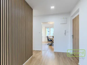 Prodej bytu 3+1, Praha, Hrusická, 73 m2