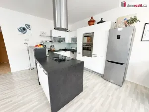 Pronájem rodinného domu, Praha - Březiněves, Za sadem, 180 m2