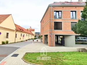 Pronájem garáže, Praha - Michle, Michelská, 15 m2