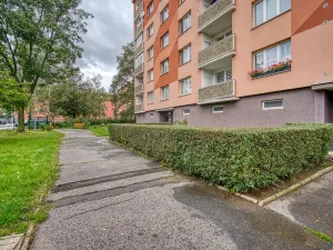 Pronájem bytu 1+1, Chomutov, Arbesova, 36 m2