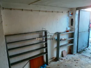 Pronájem garáže, Znojmo, Palliardiho, 19 m2