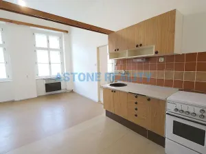 Prodej bytu 3+1, Praha - Karlín, Peckova, 96 m2