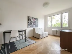 Pronájem bytu 2+kk, Praha - Michle, V zápolí, 39 m2