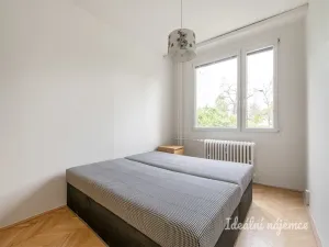 Pronájem bytu 2+kk, Praha - Michle, V zápolí, 39 m2