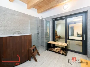 Prodej rodinného domu, 213 m2