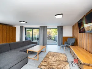 Prodej rodinného domu, Trutnov - Oblanov, 213 m2