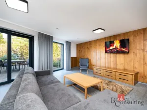 Prodej rodinného domu, Trutnov - Oblanov, 213 m2