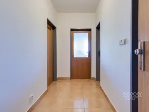 Pronájem bytu 1+kk, Praha - Bohnice, Ústavní, 46 m2